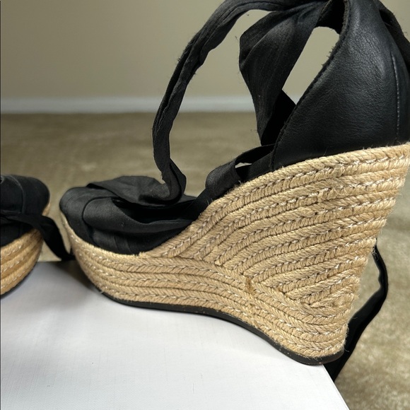 UGG Black/Tan Lace Up Espadrille Wedge Sandals - Picture 10 of 12